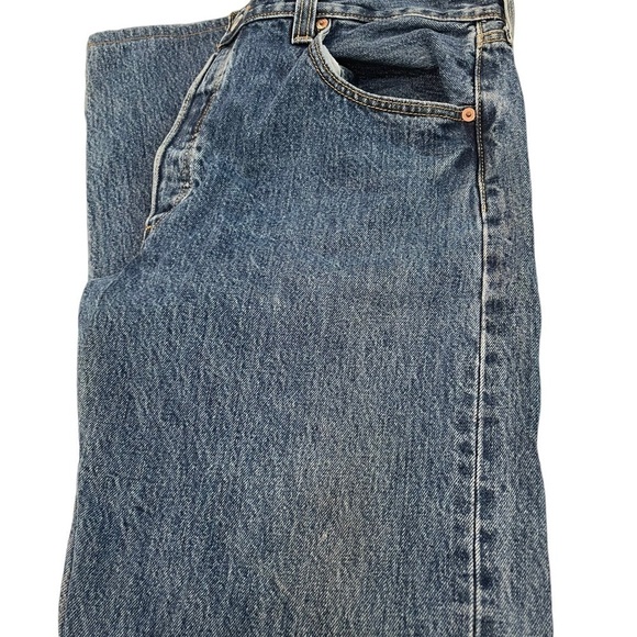 Levi’s Original 501 straight leg Button fly, light wash, 36 X 34 - Picture 3 of 11